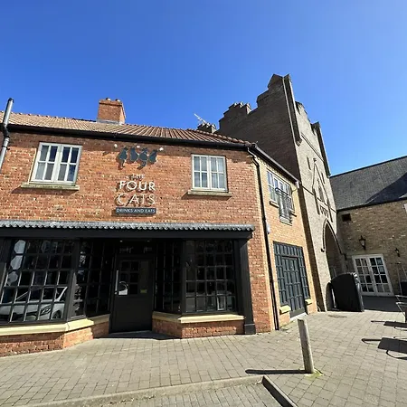 Ocean Breeze - Part Of The The Bay Village With Pool, Gym And Direct Access, Pub, Restaurant, Tennis And Meadows Walks