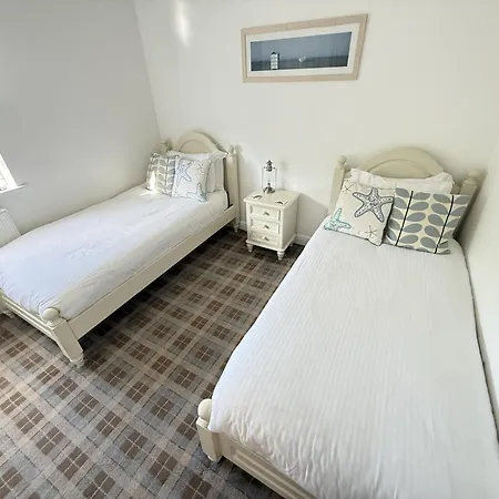 Ocean Breeze - Part Of The The Bay Village With Pool, Gym And Direct Access, Pub, Restaurant, Tennis And Meadows Walks Casa vacanze