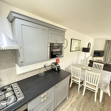 Casa vacanze Ocean Breeze - Part Of The The Bay Village With Pool, Gym And Direct Access, Pub, Restaurant, Tennis And Meadows Walks *