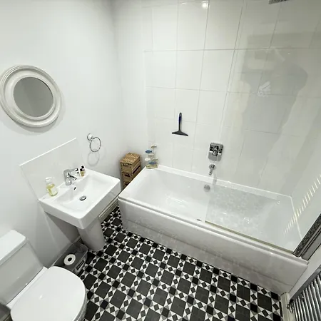 Ocean Breeze - Part Of The The Bay Village With Pool, Gym And Direct Access, Pub, Restaurant, Tennis And Meadows Walks Tatil Evi