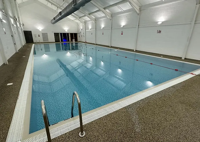 Ferienhaus Ocean Breeze - Part Of The The Bay Village With Pool, Gym And Direct Access, Pub, Restaurant, Tennis And Meadows Walks Filey