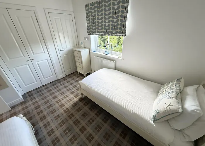 Ocean Breeze - Part Of The The Bay Village With Pool, Gym And Direct Access, Pub, Restaurant, Tennis And Meadows Walks Ferienhaus *