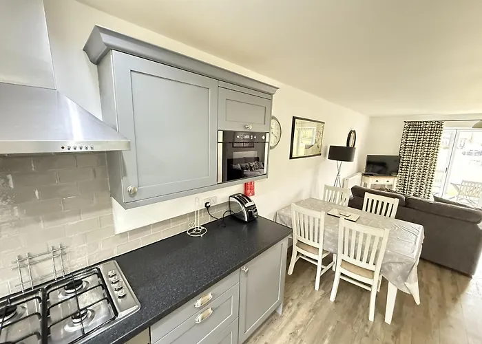 Ferienhaus Ocean Breeze - Part Of The The Bay Village With Pool, Gym And Direct Access, Pub, Restaurant, Tennis And Meadows Walks *