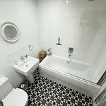 Ocean Breeze - Part Of The The Bay Village With Pool, Gym And Direct Access, Pub, Restaurant, Tennis And Meadows Walks Дом отдыха